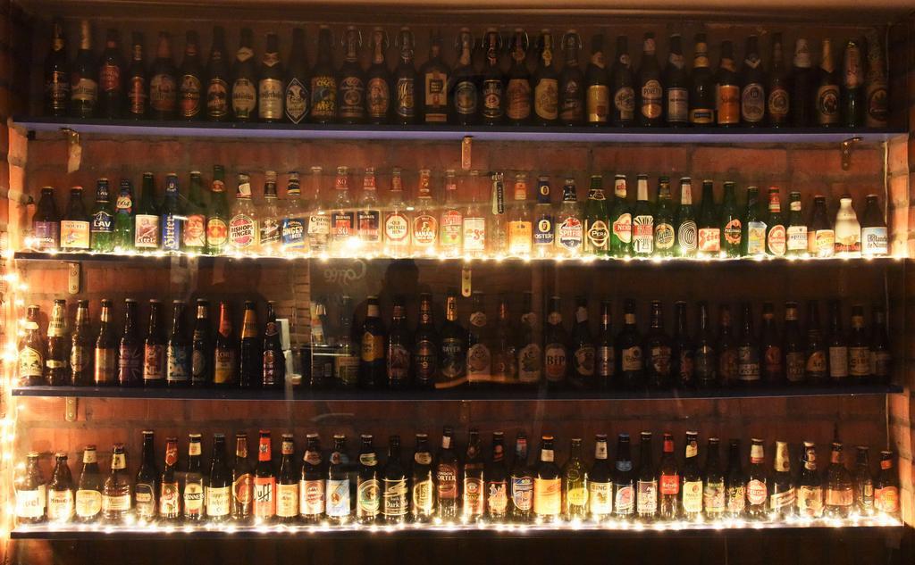 Hostel Bed N Beer Белград Екстериор снимка